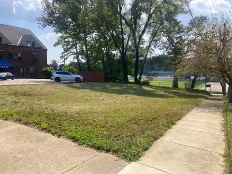 2929 Riverside Dr, Cincinnati, OH 45226 photo 3