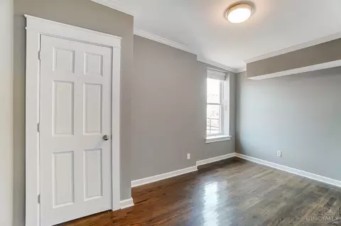 Bedroom - 1206 Main St, Cincinnati, OH 45202 photo 5 of 6