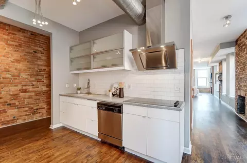 Kitchen - 1206 Main St, Cincinnati, OH 45202 photo 3 of 5