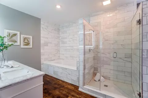 Bath - 1206 Main St, Cincinnati, OH 45202 photo 2 of 11