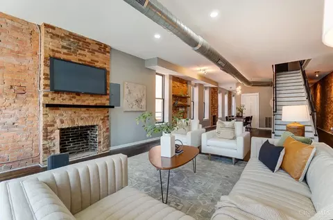 Living - 1206 Main St, Cincinnati, OH 45202 photo 3 of 7