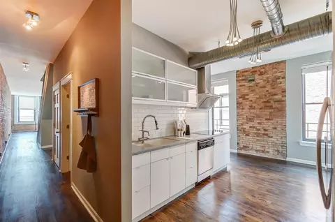 Entry Way - 1206 Main St, Cincinnati, OH 45202 photo 6 of 9