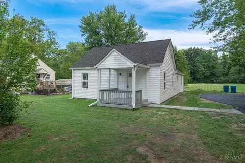 226 Chapel Rd, Amelia, OH 45102