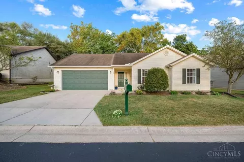 66 Persimmon Dr, Hamilton, OH 45013