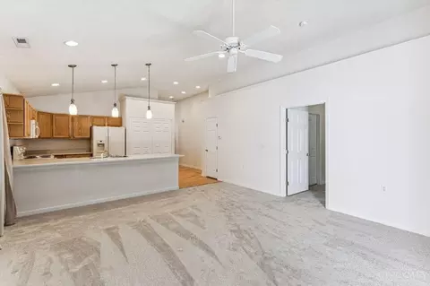 1147 Telluride Dr #101, Cincinnati, OH 45244 photo 9