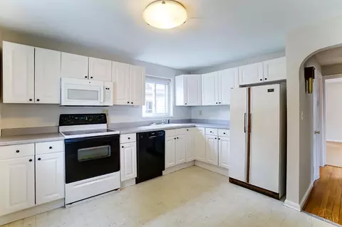 Kitchen - 6905 Merwin Ave, Cincinnati, OH 45227 photo 1 of 3