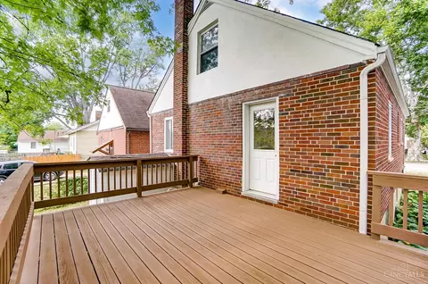 Exterior - 6905 Merwin Ave, Cincinnati, OH 45227 photo 6 of 10