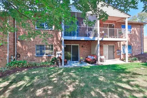 Exterior - 5150 Old Oak Trl #29, Cincinnati, OH 45238 photo 8 of 9