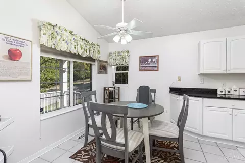 Dining - 5727 High Tree Dr, Cincinnati, OH 45247 photo 2 of 3