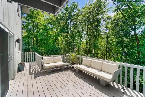 Exterior - 3668 Hopper Ridge Rd, Cincinnati, OH 45255 photo 8 of 27