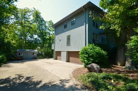 Exterior - 3668 Hopper Ridge Rd, Cincinnati, OH 45255 photo 20 of 27