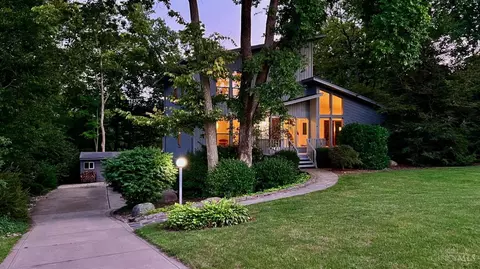 Exterior - 3668 Hopper Ridge Rd, Cincinnati, OH 45255 photo 2 of 27