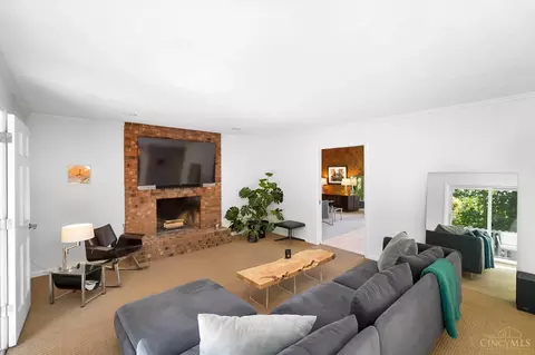Living - 3668 Hopper Ridge Rd, Cincinnati, OH 45255 photo 5 of 5