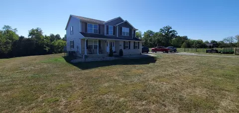 1034 Painter Fork Dr, Bethel, OH 45106