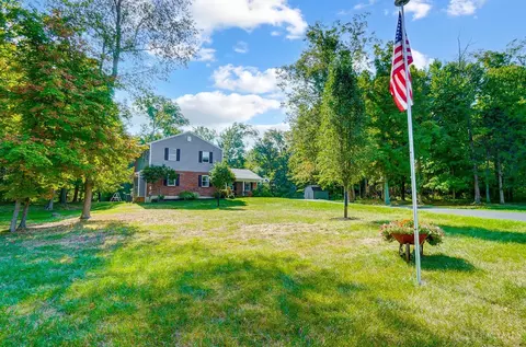 4708 Olive Branch Stonelick Rd, Batavia, OH 45103