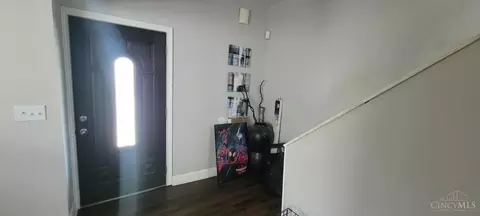 Entry Way - 4430 Whetsel Ave, Cincinnati, OH 45227 photo 1 of 1