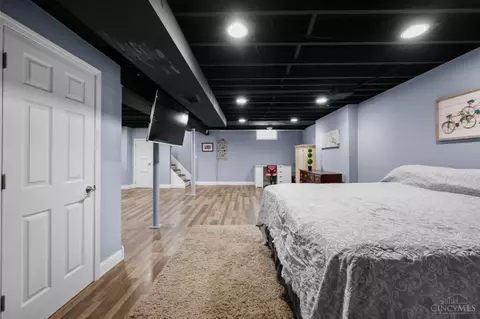 Other - 2418 Rainbow Ct, Cincinnati, OH 45230 photo 6 of 11