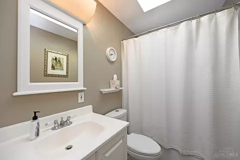 5928 Brasher Ave, Blue Ash, OH 45242 photo 33