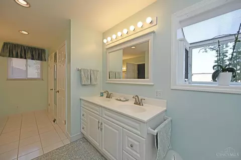 5928 Brasher Ave, Blue Ash, OH 45242 photo 27