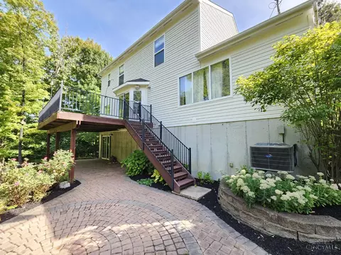 Exterior - 7235 Bridge Point Pass, Cincinnati, OH 45248 photo 7 of 13