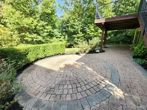 Exterior - 7235 Bridge Point Pass, Cincinnati, OH 45248 photo 9 of 13