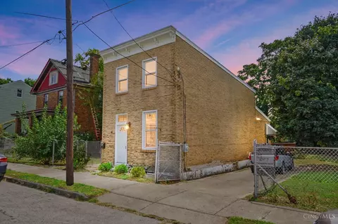 35 Kessler Pl, Cincinnati, OH 45217