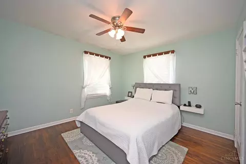 Bedroom - 6936 Warder Dr, Cincinnati, OH 45224 photo 1 of 2