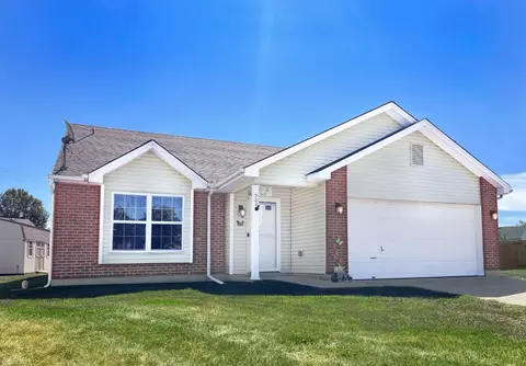 904 Kreider Ct, Trenton, OH 45067