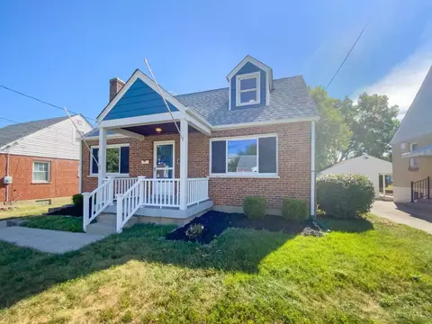 Exterior - 186 W Crest Dr, Reading, OH 45215 photo 2 of 6