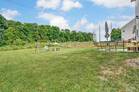 Exterior - 3286 Shadow Ridge Ct, Morrow, OH 45152 photo 10 of 11