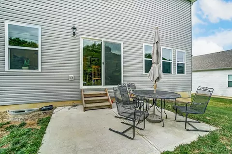 Exterior - 3286 Shadow Ridge Ct, Morrow, OH 45152 photo 6 of 11