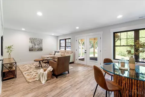 Other - 3925 Paxton Ave, Cincinnati, OH 45209 photo 7 of 8