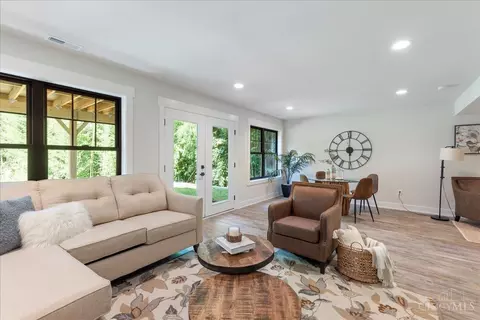 Other - 3925 Paxton Ave, Cincinnati, OH 45209 photo 6 of 8