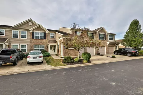 551 Heritage Sq, Harrison, OH 45030