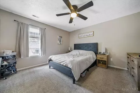 Bedroom - 94 Flintstone Dr, Harrison, OH 45030 photo 3 of 3