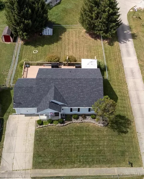 View/Area - 94 Flintstone Dr, Harrison, OH 45030 photo 1 of 4