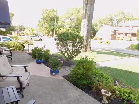 Exterior - 1122 Omena Pl, Cincinnati, OH 45238 photo 26 of 29