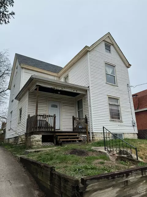 1235 Gilsey Ave, Cincinnati, OH 45205