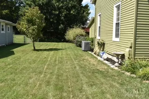 126 Second St, Williamsburg, OH 45176 photo 8