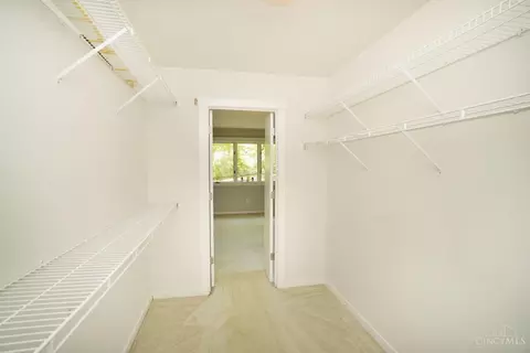 10275 Pendery Dr, Montgomery, OH 45242 photo 11