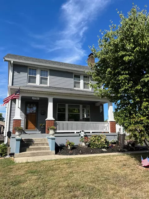 3725 Watterson Rd, Fairfax, OH 45227