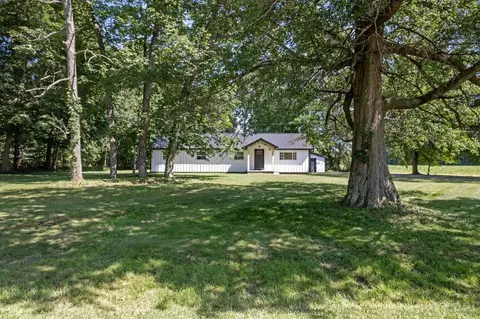 Exterior - 7356 Staten Rd, Sardinia, OH 45171 photo 3 of 4