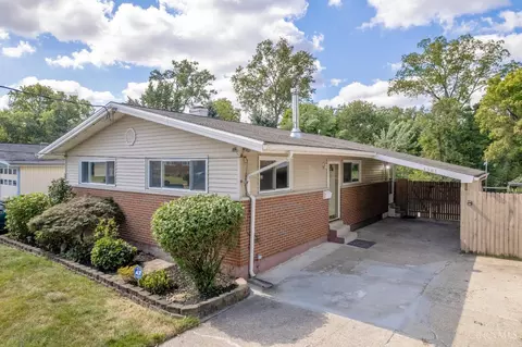 8905 Fontainebleau Ter, Cincinnati, OH 45231