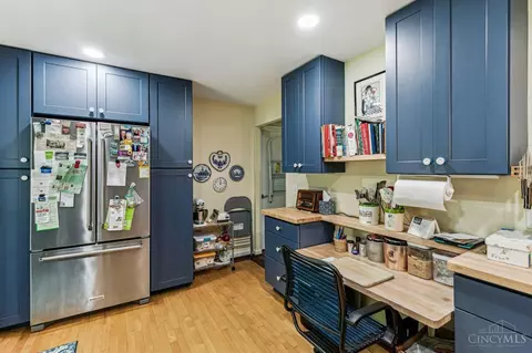 Kitchen - 2619 Beechmar Dr, Cincinnati, OH 45230 photo 3 of 4