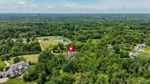 View/Area - 7740 Given Rd, Cincinnati, OH 45243 photo 3 of 4