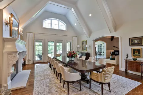 Dining - 7740 Given Rd, Cincinnati, OH 45243 photo 2 of 6