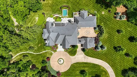 View/Area - 7740 Given Rd, Cincinnati, OH 45243 photo 1 of 4