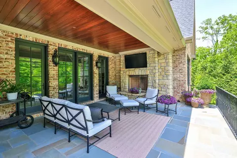 Exterior - 7740 Given Rd, Cincinnati, OH 45243 photo 3 of 20