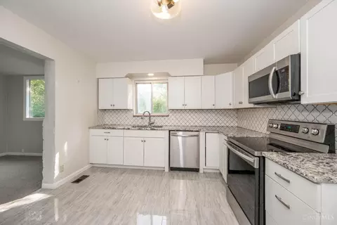 214 Ridgeway Rd, Cincinnati, OH 45216 photo 7