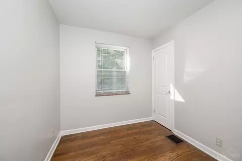 214 Ridgeway Rd, Cincinnati, OH 45216 photo 16